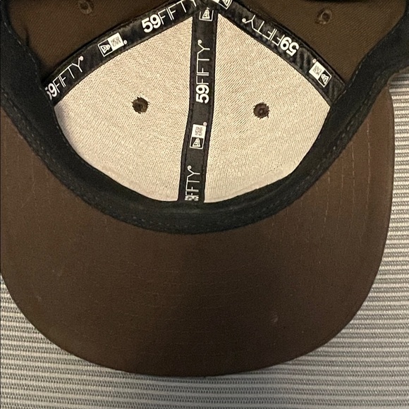 VGC New Era Cleveland Browns Flat Brim Hat - Size 7 - Picture 5 of 7